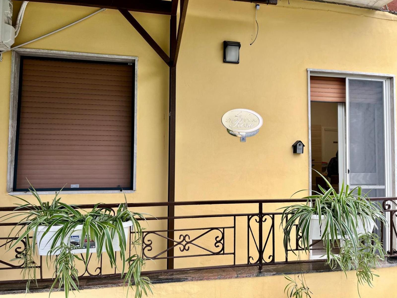 La Casa Di Rosa Hotel Castellammare di Stabia Exterior photo